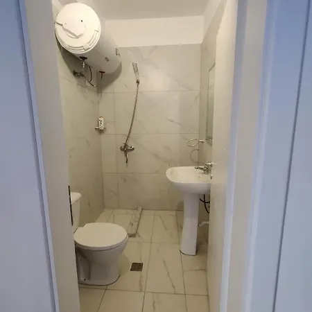 منتجع Unique Gramsh