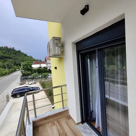 Unique Resort Gramsh